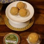 Besan Laddu